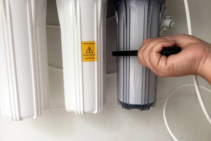 how to change home water filter